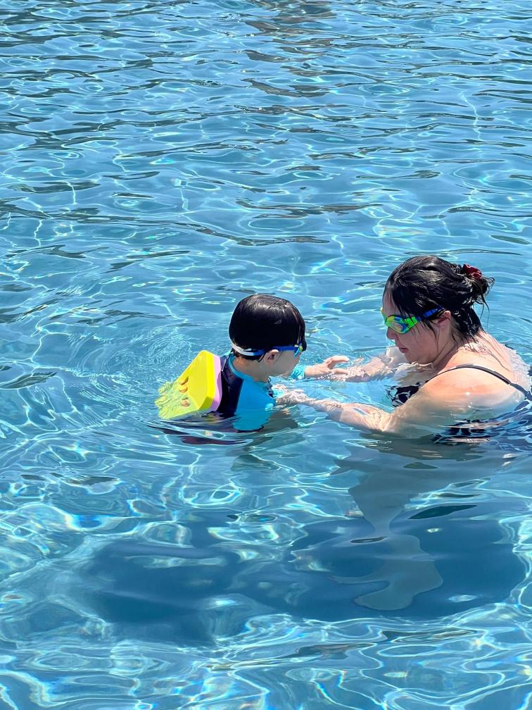 Kid swim lesson 2